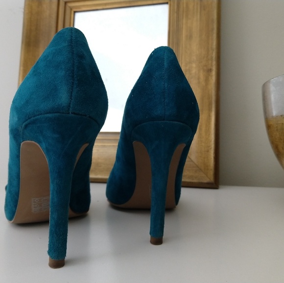 Audrey Brooke's turquoise - Picture 4 of 6